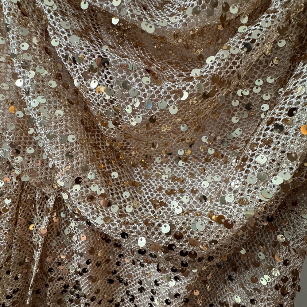 NWOT Fashion Nova Monica Sequin Maxi Dress - Gold - Picture 4 of 8